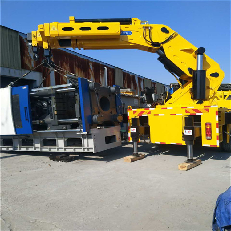 新洲 大吨位折臂吊出租费用解析：一小时租赁多少钱