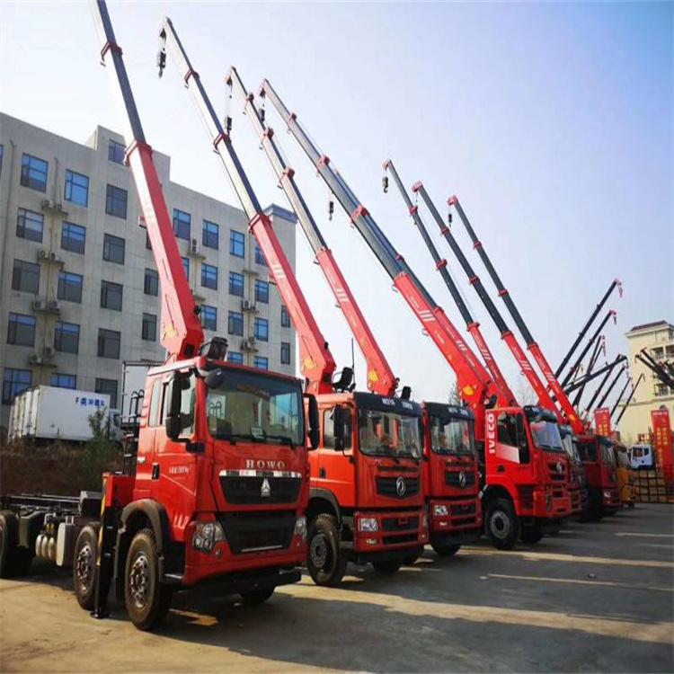 新洲租专业吊车电话