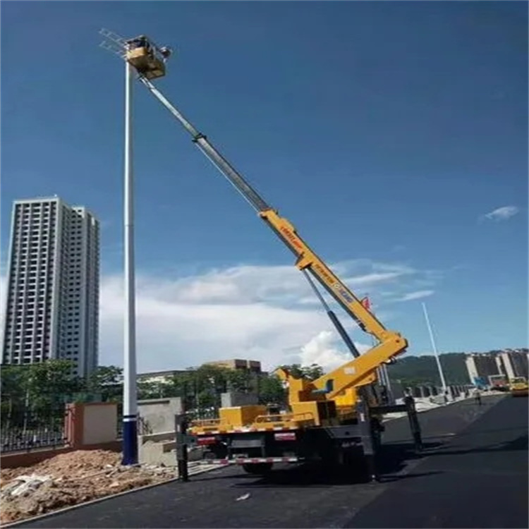 新洲维修路灯的曲臂升降车出租