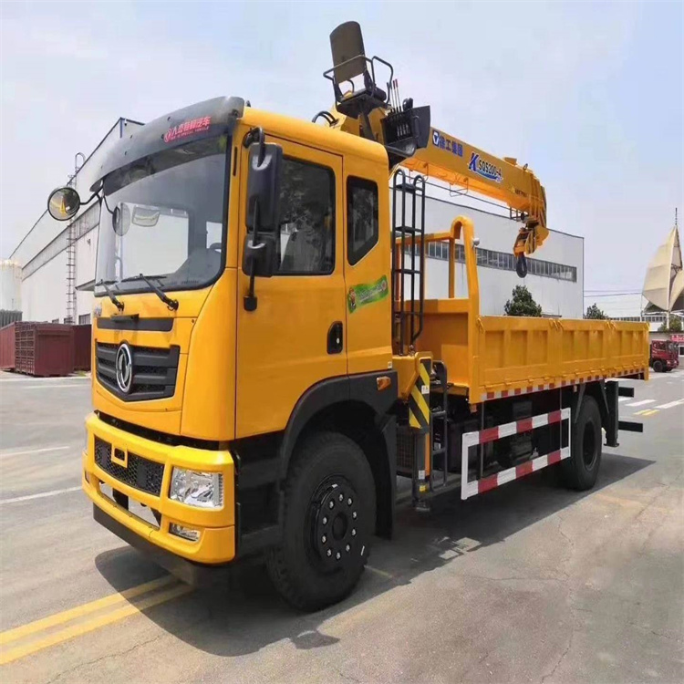 新洲附近找一辆随车吊出租