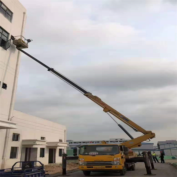 新洲附近高空车出租|市政施工/设备安装专用|随叫随到|亿立达设备租赁